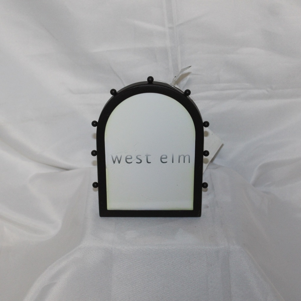 West Elm Ora Table Top Picture Frame. Sz. 5"x7" - Picture 5 of 6
